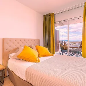 https://elegante-apartamento.topcostabravahotels.com
